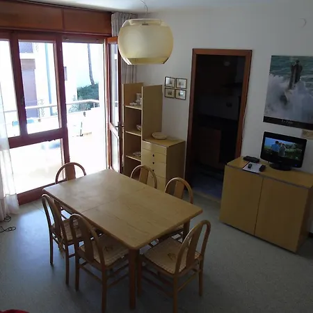 아파트 Residenza Nido Del Fagiano *